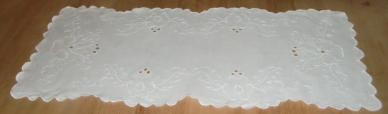 M629M White stitching runner